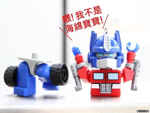  Transformers Kreon Taiwan Family Mart Exclusive Kreon Images Light Ups IPhone Stylus Image  (4 of 39)